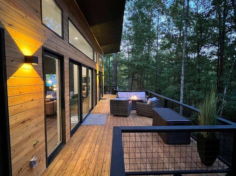 Modern Mountain Getaway With Hot Tub, Fire Pit Villa Sautee Nacoochee Exterior photo